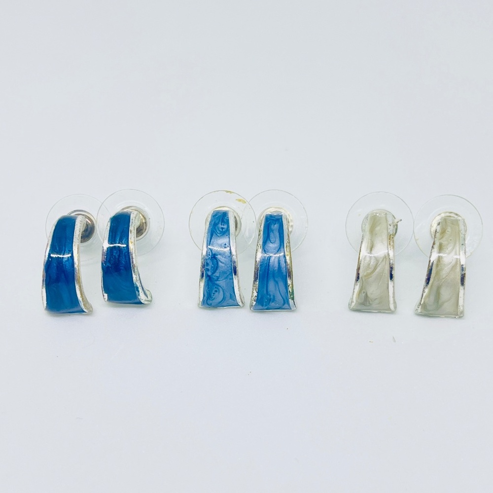 Pearlized Set of 3 Hoop Earrings Silver Tone Dark Blue Light Blue & White .5"